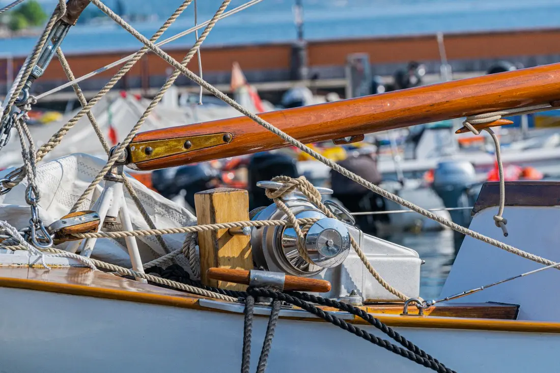 For boats & owners